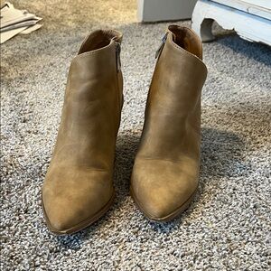 Elegant Tan Ankle Booties